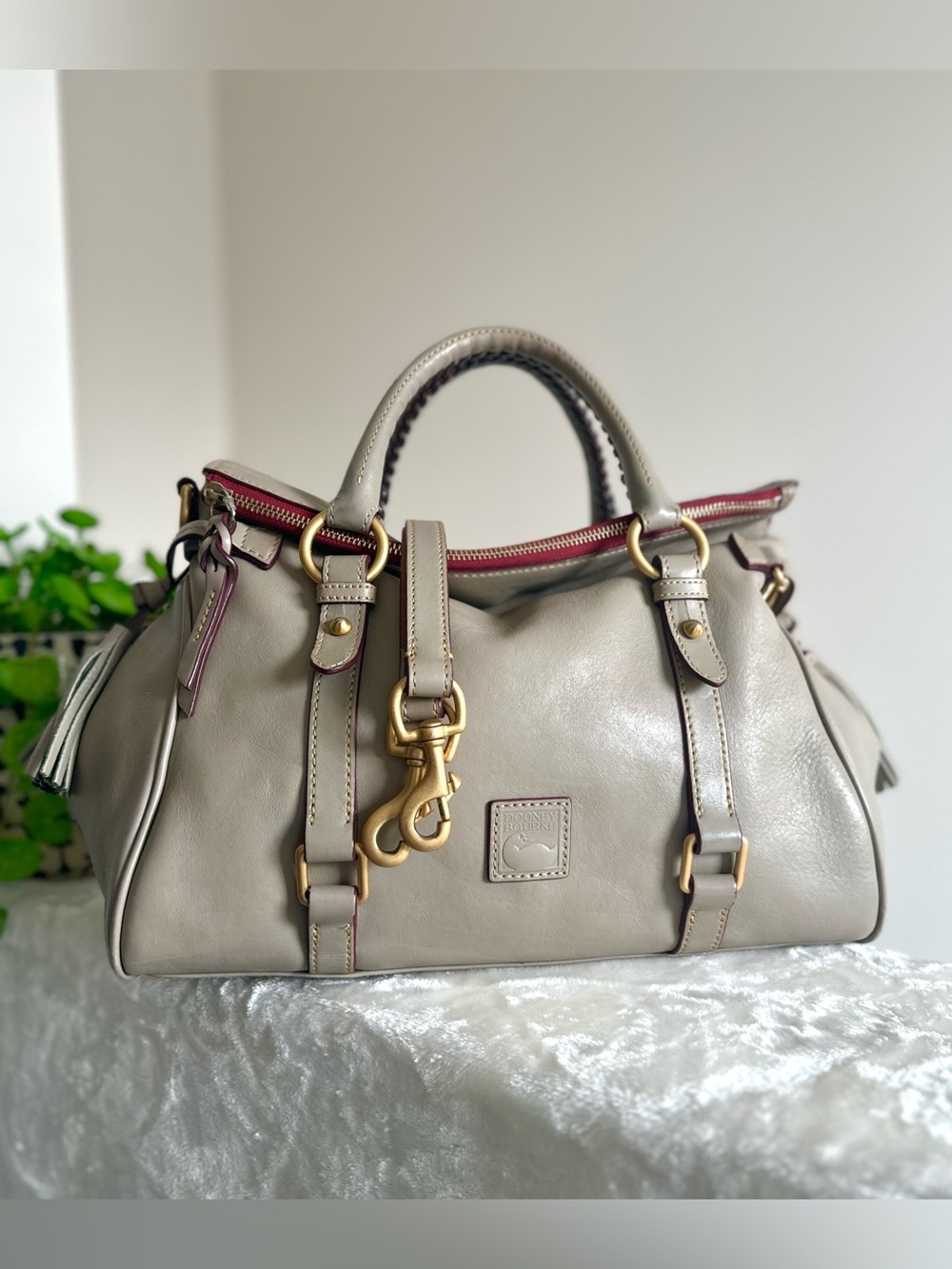 Dooney & Bourke Taupe Florentine Satchel EUC - Picture 16 of 16